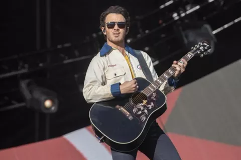 Kevin Jonas se somete a una intervención de cáncer de piel
