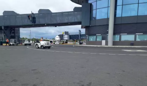 UTP estudia causa de hondiduras de plataforma de aeropuerto 