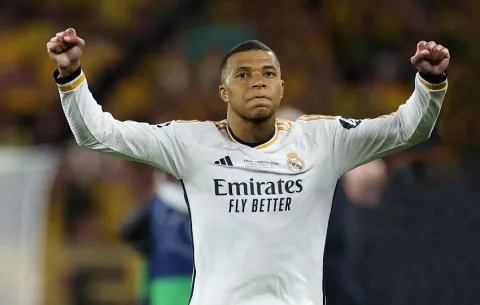 Mbappé, destinado a lucir el '9' en el Real Madrid