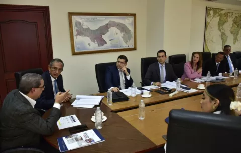 Realizan primera reunión oficial de transición en el Miviot