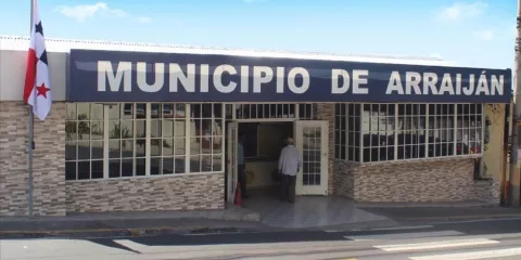Municipio de Arraiján está hundido en deudas