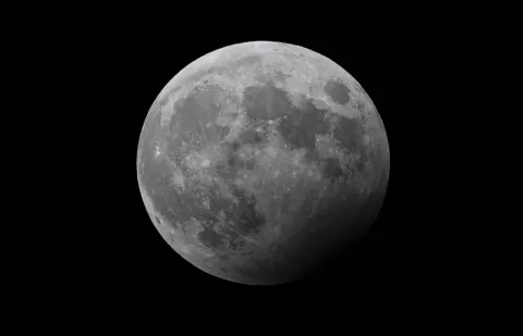 ONU pide no explotar la Luna como se ha hecho con la Tierra 
