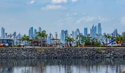 Proyección económica de Panamá para el 2024 mejora, podría llegar al 4%