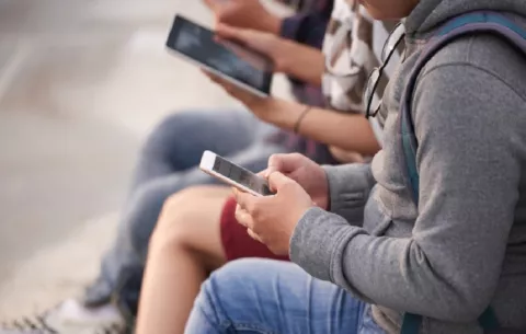 Redes sociales, un riesgo latente para los adolescentes