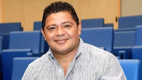 Abdiel Núñez: Entre la música y la política