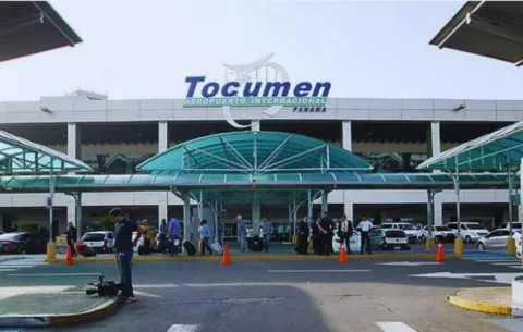 Aeropuerto de Tocumen rescinde contratación del abogado Edgar Iglesia