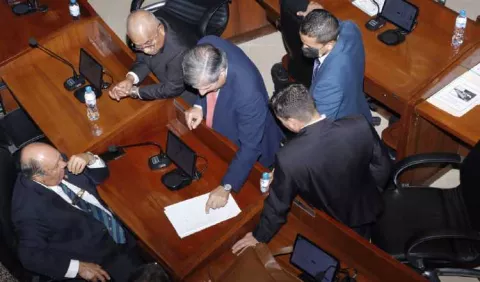 Todavía no existe consenso para definir comisión de Presupuesto