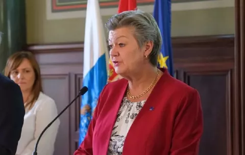 Defiende cooperación con Latinoamérica para lucha contra narcotráfico 
