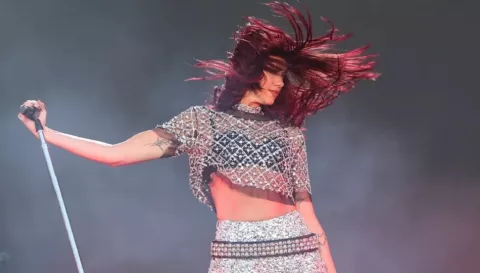 Dua Lipa reina en la apertura del Mad Cool 2024