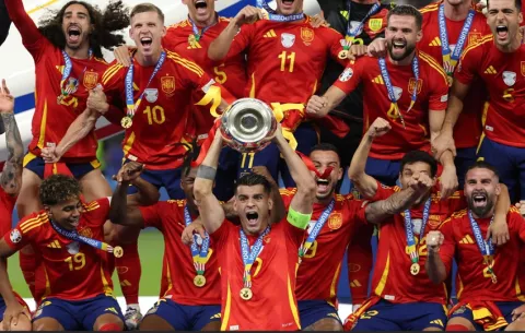 España, la mejor de la Eurocopa, se corona ante Inglaterra