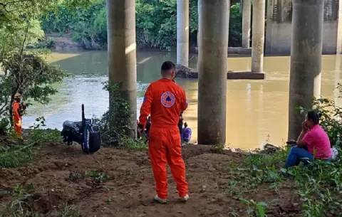 Buscan a hombre que salió a pescar pero no regresó