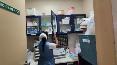 Analizan el cambio a patronato en el hospital Nicolás Solano