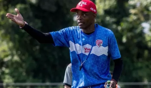Juio César Dely Valdés con metas claras en Santos Guápiles de Costa Rica