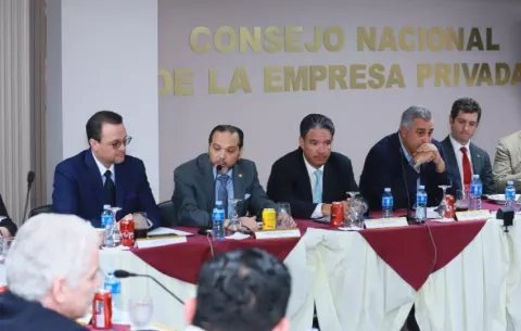 Conep pide al MICI la eliminación de trámites gubernamentales innecesarios