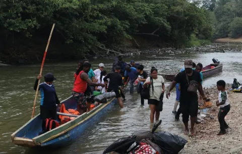  Más de 200 mil migrantes han cruzado la selva del Darién en 2024