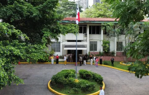 Antigua sede de la Nunciatura será la Casa de Día para el Adulto Mayor