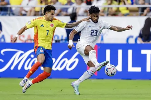 Colombia golea a Panamá y avanza a semifinales en Copa América