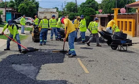 Se inicia operativo de parcheo en la ciudad de Chitré