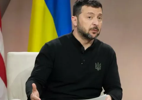 Zelenski pide otra vez usar armas de largo alcance contra aeródromos rusos