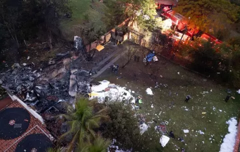 Panamá lamenta accidente aéreo que dejó 61 muertos en Brasil