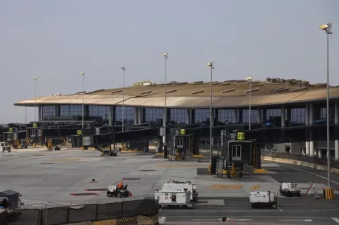 Servicio Nacional Aeronaval asume seguridad en aeropuertos