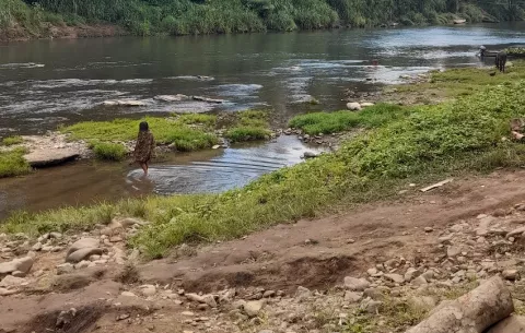 Escasez de agua afecta la escuela Atanasio Morales