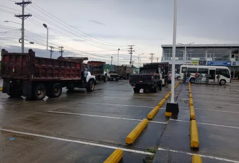 Detienen a 12 personas por extracción ilegal de arena en Pacora