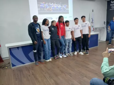 Atheyna Bylon va por otro ciclo olímpico y otra medalla