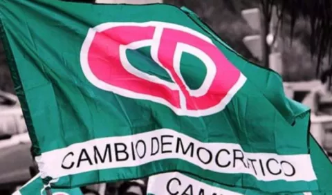 CD no cumple con paridad de género