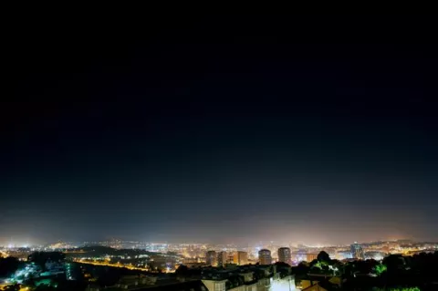 Contaminación lumínica una barrera para ver las estrellas