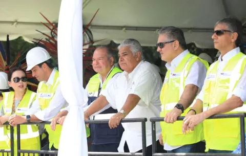 Inician trabajos en el sector Este del Cuarto Puente sobre el Canal de Panamá