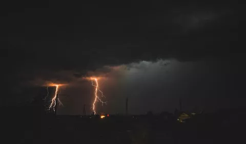 ¡Estragos de las descargas eléctricas!