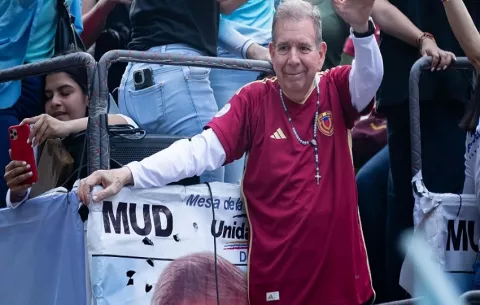 Fiscalía de Venezuela citará a González Urrutia por una investigación penal en su contra