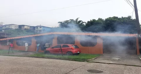 Aumento del 500% en casos de dengue alarma a la Región Metropolitana de Salud 