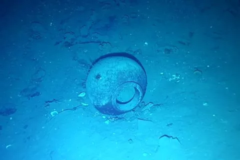 Expedición a la zona del galeón San José permite descubrir nuevas piezas arqueológicas