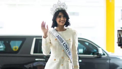 Italy Mora es invitada de honor en el Miss Universo Costa Rica