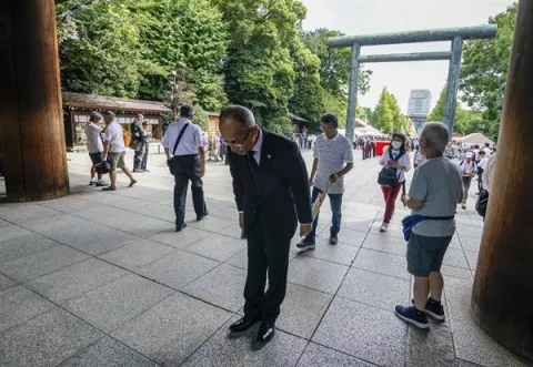Japón llora a las víctimas de la II Guerra Mundial en el 79 aniversario de su rendición