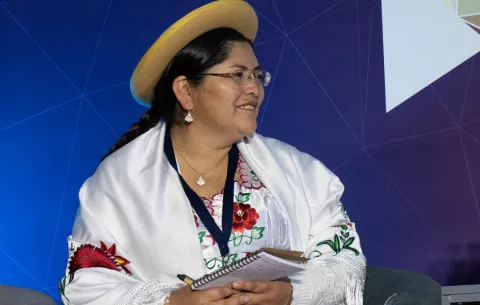Mujeres aún luchan por lograr autonomía económica