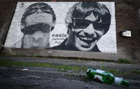 Oasis pide a la gente no revender entradas a precios más altos