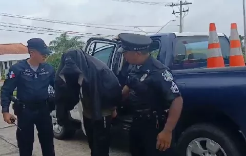Hombre queda detenido por femicidio y maltrato infantil en Arraiján
