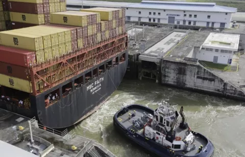 Prácticos del Canal de Panamá piden al Gobierno abordar con urgencia la crisis hídrica