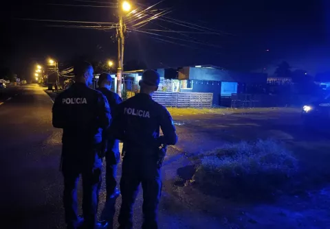 Cadáver de mujer en estado de descomposición encuentran en Santiago 