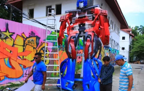 Romel Bravo se toma Down Town con su arte