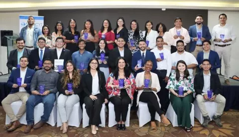 Reconocen labor de estudiantes y tutores del Programa de Nuevos Investigadores