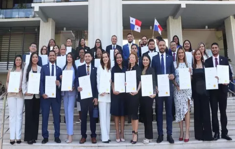 Shirley Castañeda aclara proceso de selección para Contralor General y Subcontralor de Panamá