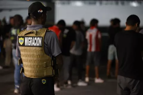 Panamá deporta a 30 colombianos con estatus migratorio irregular