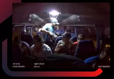 Policía 'cazará' a los delincuentes que robaron en un bus en Chiriquí