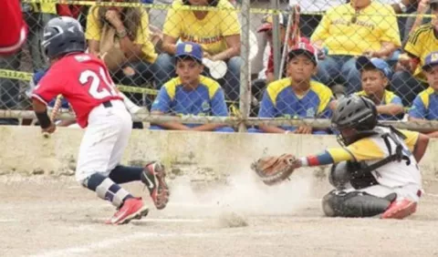Panamá Oeste y Colón abren el Campeonato Nacional de Béisbol U10 