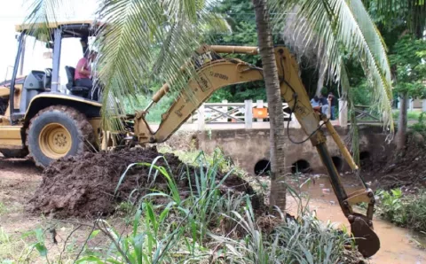 Atienden áreas afectadas por inundaciones en Chitré