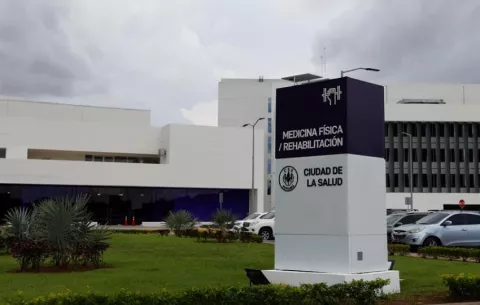 Panamá aspira a convertirse con la Ciudad de la Salud en un 'hub' para el turismo médico